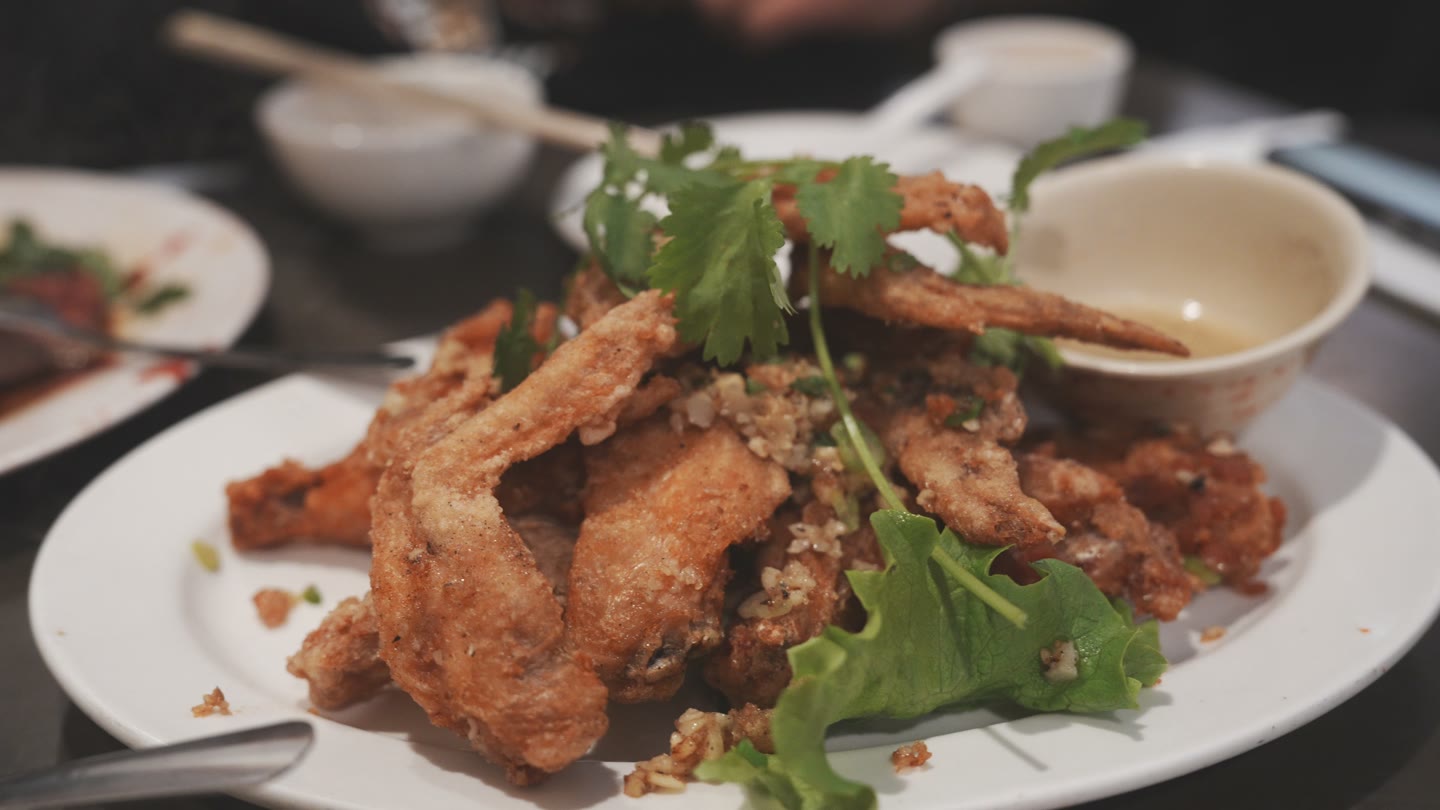 Phnom Penh's chicken wings, with the citrus dipping sauce on the side.